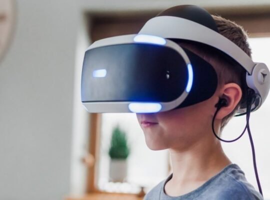 وحدة تحكم Xbox بحالة جيدة لاسلكية